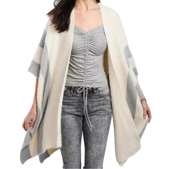 Anthropologie Saturday Sunday Poncho Womens Cream Gray Fuzzy Ribbed Knit Sweater - Picture 1 of 13